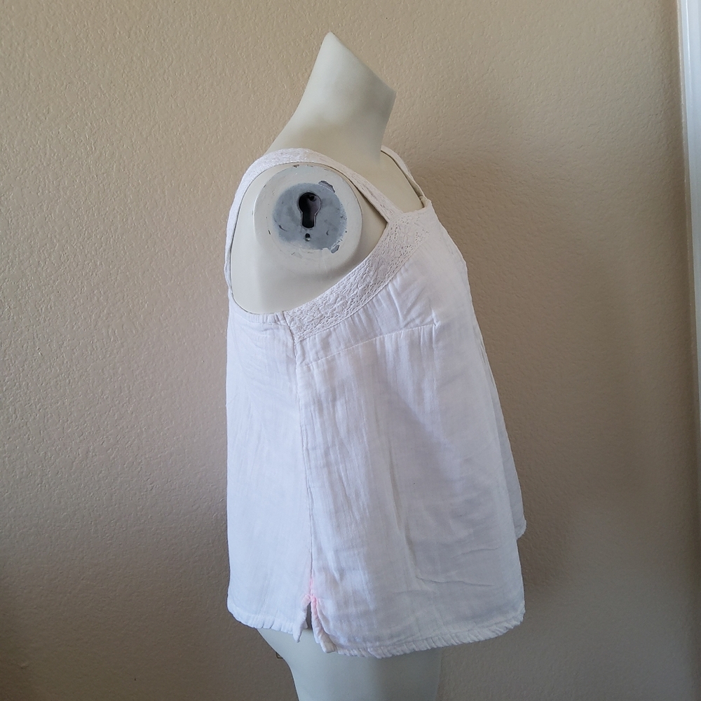 Lane Bryant white embroidered Classic Square-Neck Tank Top Size 16 - Picture 5 of 9